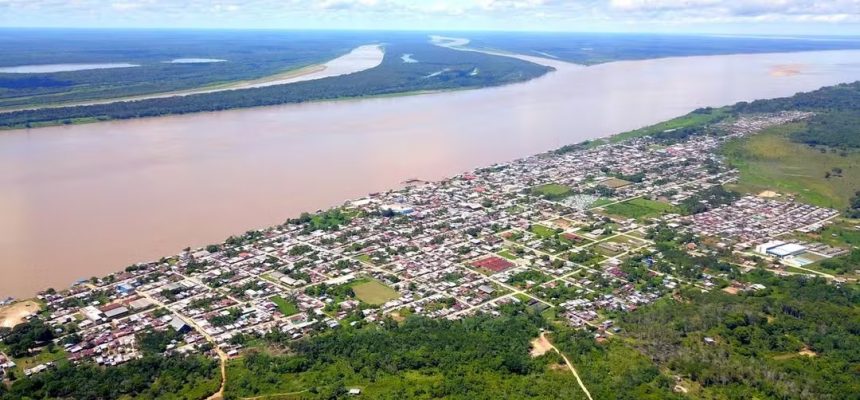 Atendendo a uma solicitação da Defensoria Pública do Amazonas (DPE-AM), o juiz Hercílio Tenório de Barros Filho, da Vara Única de Codajás, determinou que o Estado do Amazonas e o Município de Codajás providenciem, dentro de 72 horas, o fornecimento das fraldas geriátricas para um homem de 70 anos de idade que apresenta graves sequelas decorrentes de um acidente vascular cerebral (AVC) isquêmico, necessitando do uso contínuo de fraldas descartáveis.
