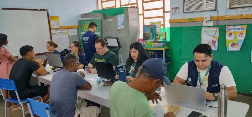 A Defensoria Pública do Estado do Amazonas (DPE-AM) realizou, no período de 8 a 13 de setembro, mais de 450 atendimentos jurídicos gratuitos em três mutirões que contemplaram Manaus e municípios do interior. As ações ofereceram serviços nas áreas de família, registros públicos, cível, criminal e previdenciário, reafirmando o compromisso da instituição em garantir cidadania e ampliar o acesso à justiça em todas as regiões do Estado.